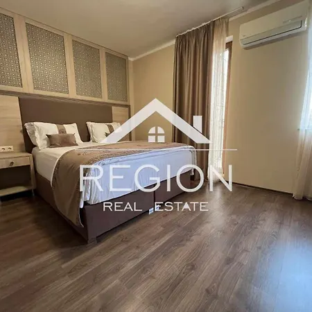 An Argisht Palace Apartamento *