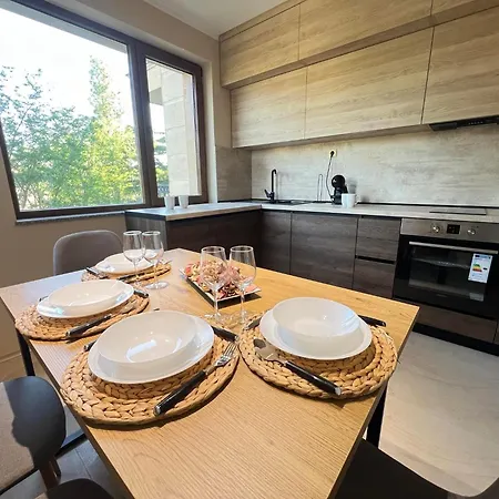 An Argisht Palace * Varna