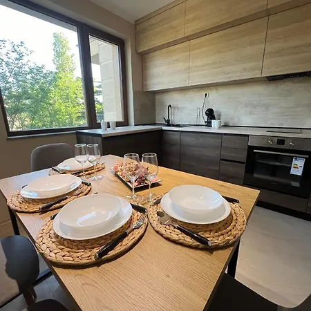 An Argisht Palace Apartment Varna